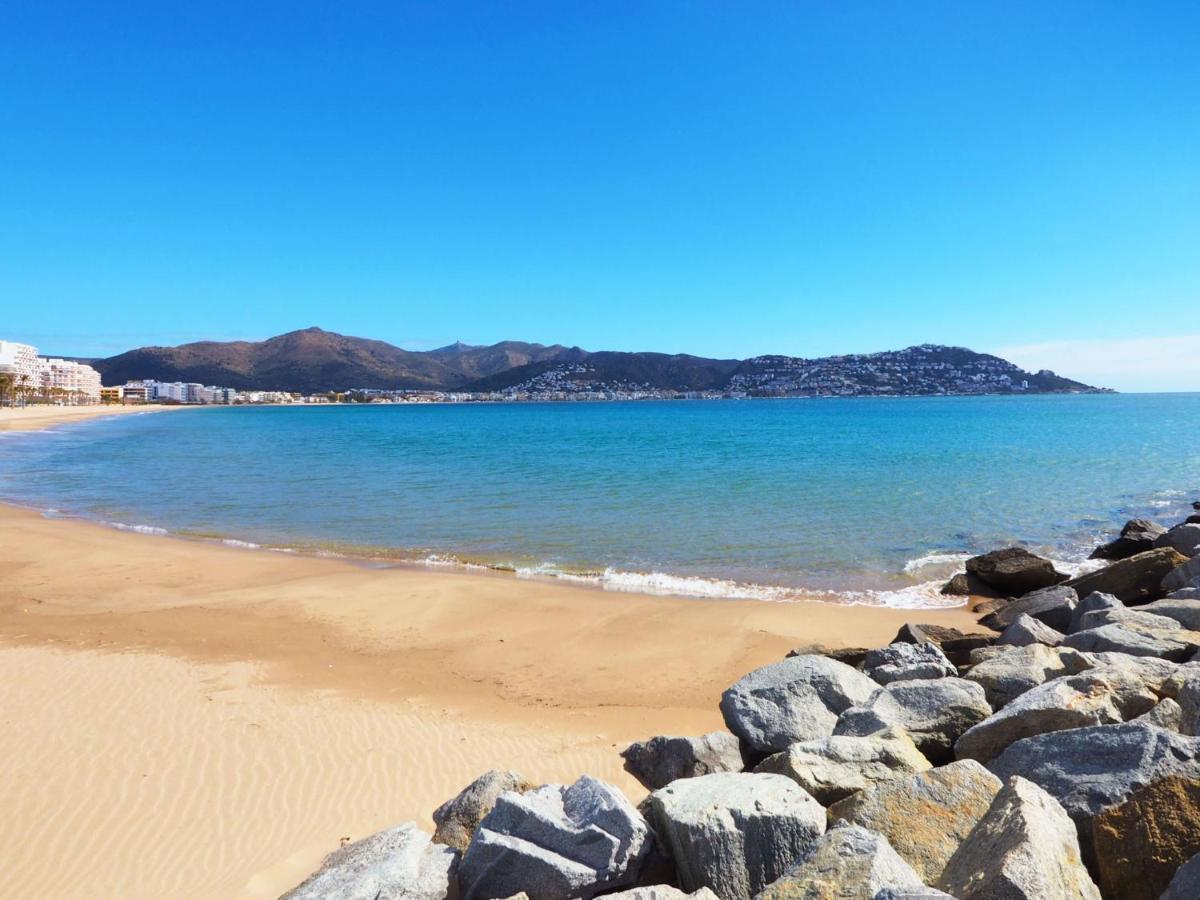 Apartment Platja De Roses-9 By Interhome ภายนอก รูปภาพ